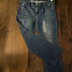 Old Navy Women's Boot Cut Jeans in Blue